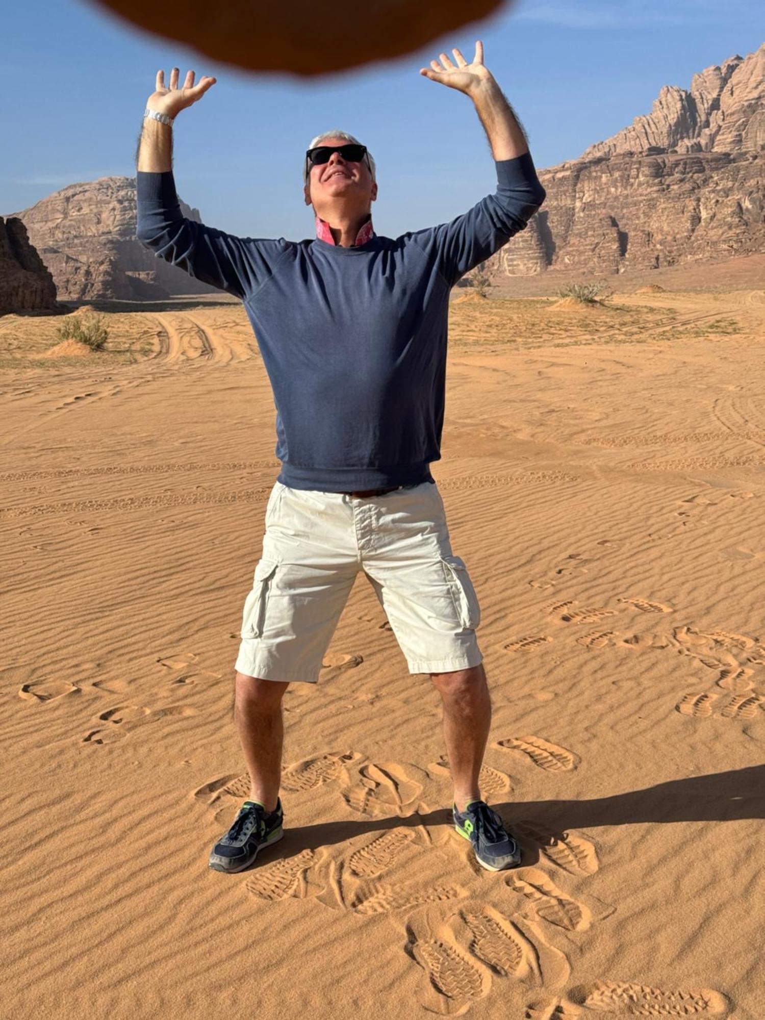Wadi Rum Sky Camp Exterior photo