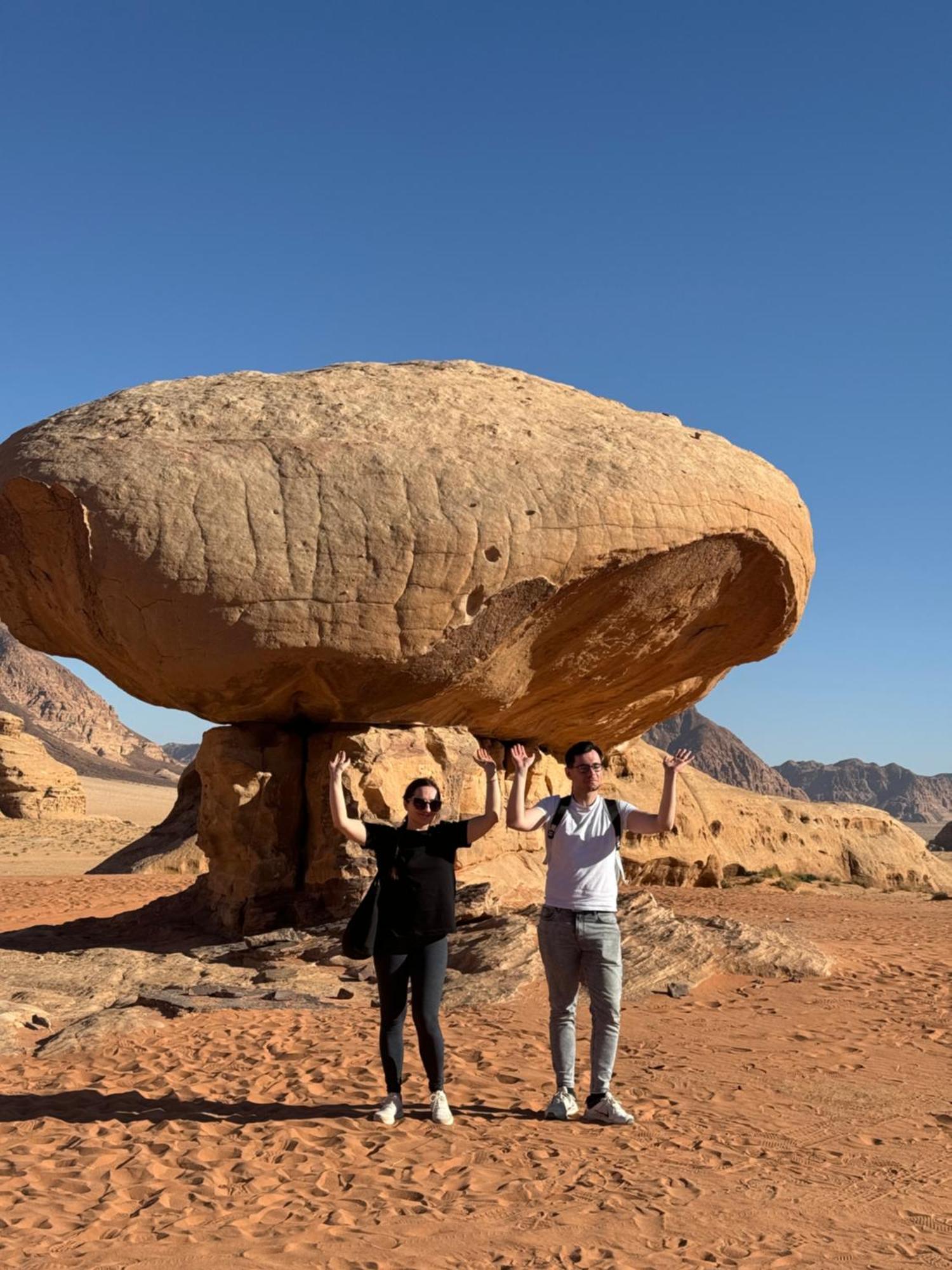 Wadi Rum Sky Camp Exterior photo